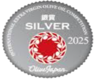 OLIVE JAPAN 2025 SILVER MEDAL – ARBEQUINA PREMIUM / COSECHA PROPIA TRADICIONAL